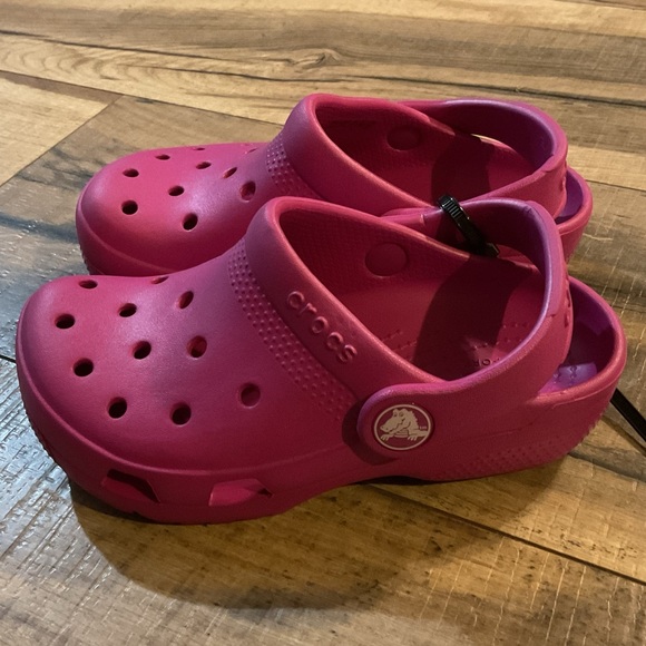 NWOT Crocs 204094 Toddler Classic Coast Clog Fuchsia Fun Unisex Size C10 - Picture 3 of 7